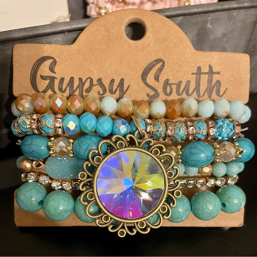 New Gypsy South carded stack! 🤩✨✨